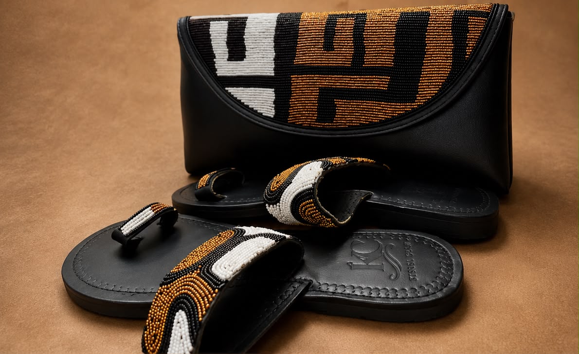 Ensemble coordonné sandales et pochette